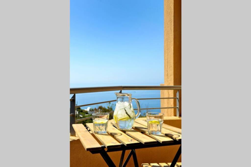 Wonderful Eco Friendly Villa Augustine Ampelo Luaran gambar