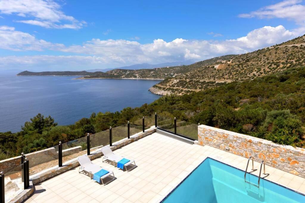 Wonderful Eco Friendly Villa Augustine Ampelo Luaran gambar